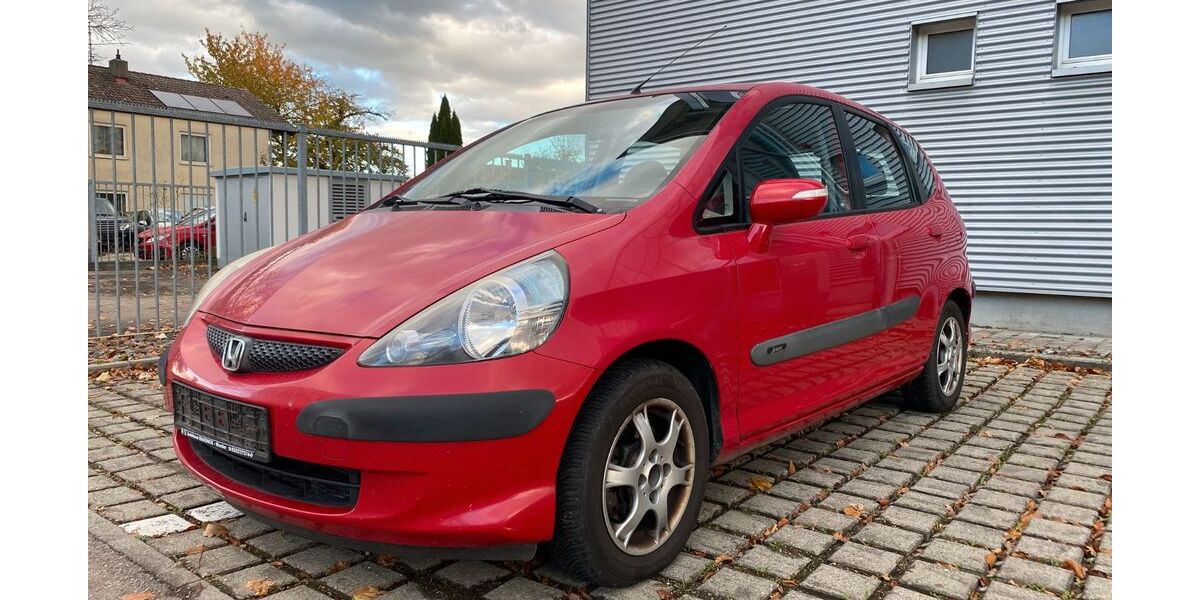 Honda Jazz 172.000 km 2.499 &euro; Neu-Ulm 89231