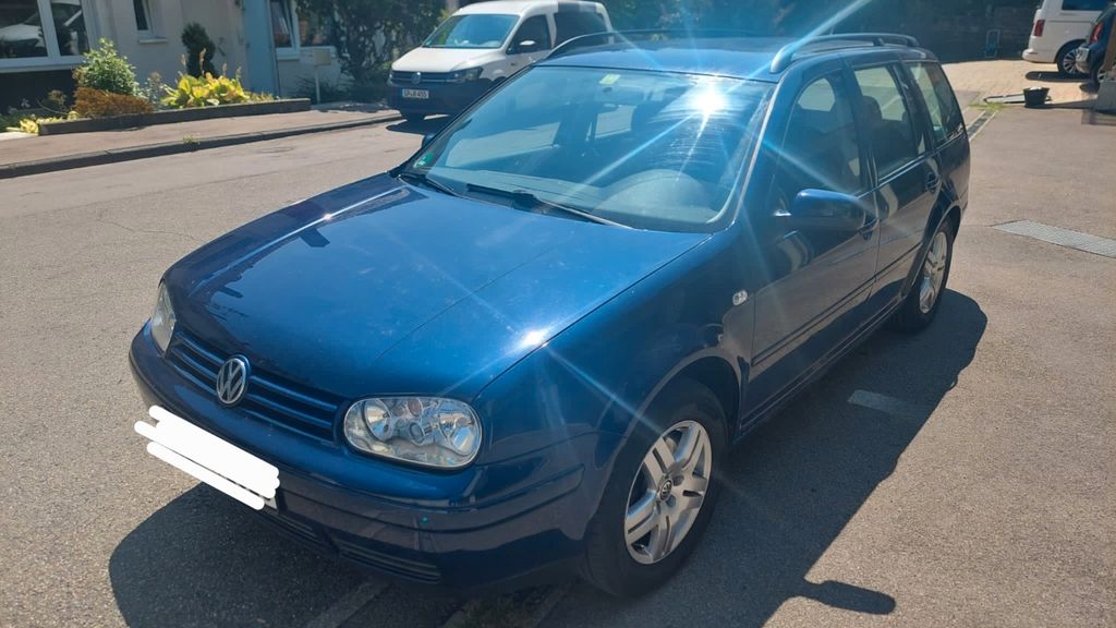 VW Golf 147.289 km 2.700 &euro; Geislingen 73312