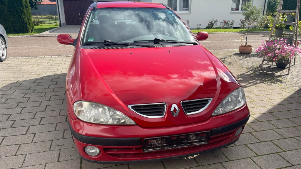 Renault Megane 203.536 km 950 &euro; Laupheim 4 88471