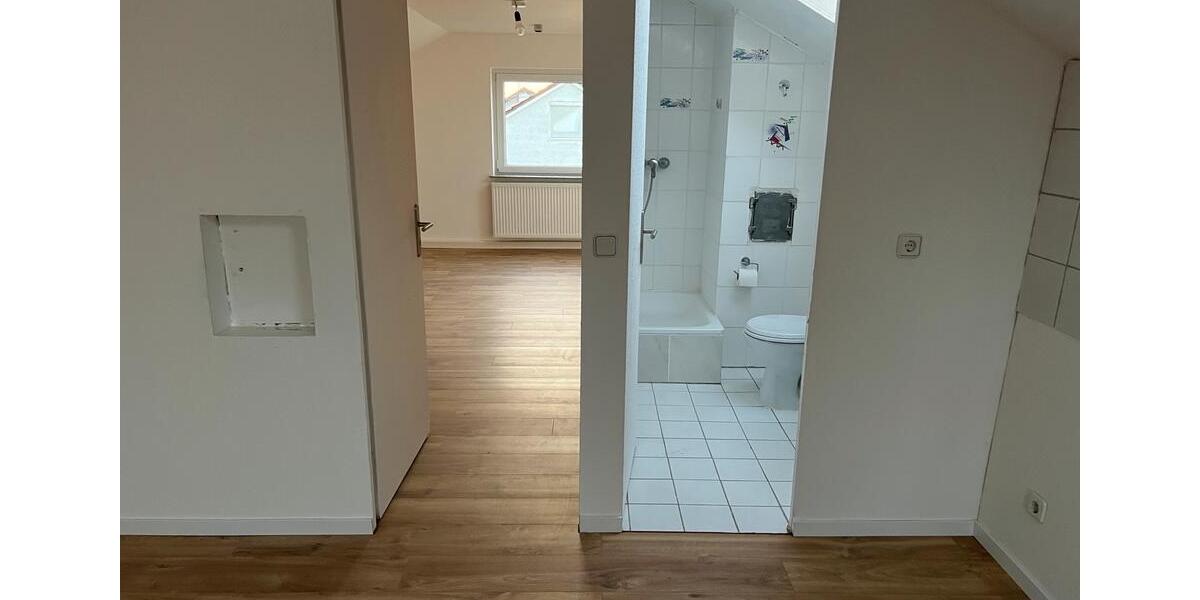 Dachgeschoßwohnung Achstetten - 2 Zimmer, 50 m&sup2;, 500&euro; | Angebot:26491819