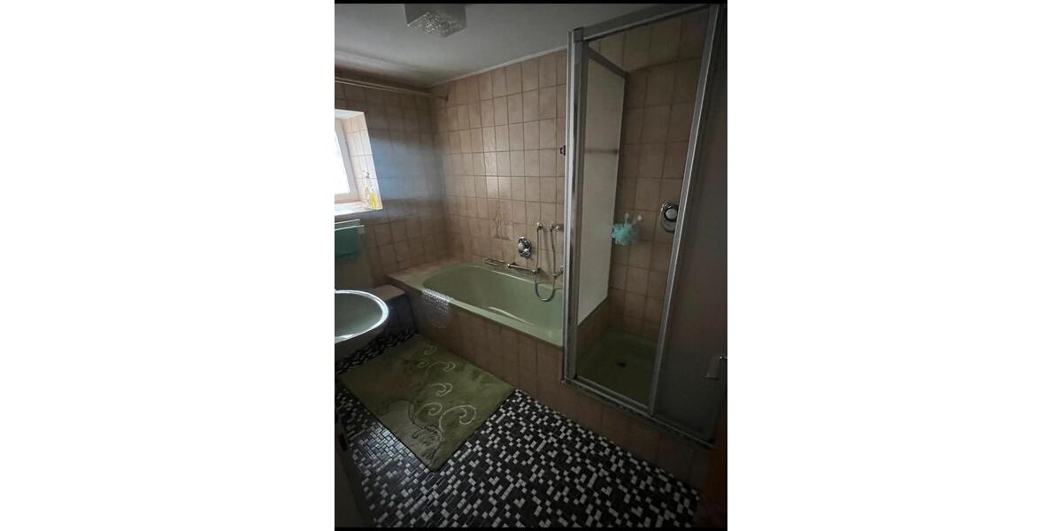 Mehrfamilienhaus, Wohnhaus Schelklingen - 6 Zimmer, 148 m&sup2;, 210.000&euro; | Angebot:27121573