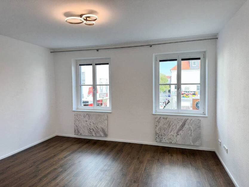 BITTE ZUERST LESEN - DANN KLICKEN!! Ulm-City TOP kernsanierte 3-Zi.-Wohnung im 1. OG mit Balkon