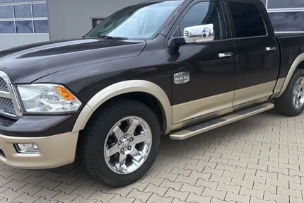 Dodge RAM 170.000 km 9.900 &euro; weissenhorn 89264
