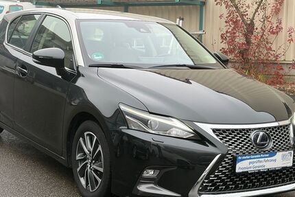 Lexus CT 200h 56.000 km 16.990 &euro; Mietingen 88487