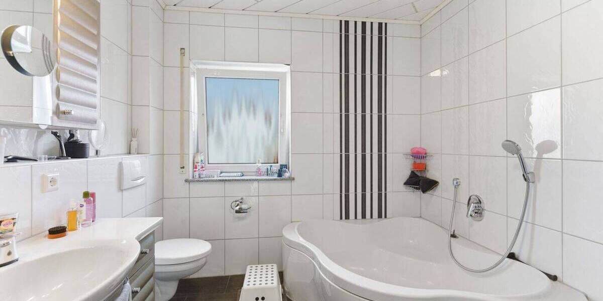 Mehrfamilienhaus, Wohnhaus Ulm Eggingen - 1 Zimmer, 350 m&sup2;, 1.190.000&euro; | Angebot:26391649