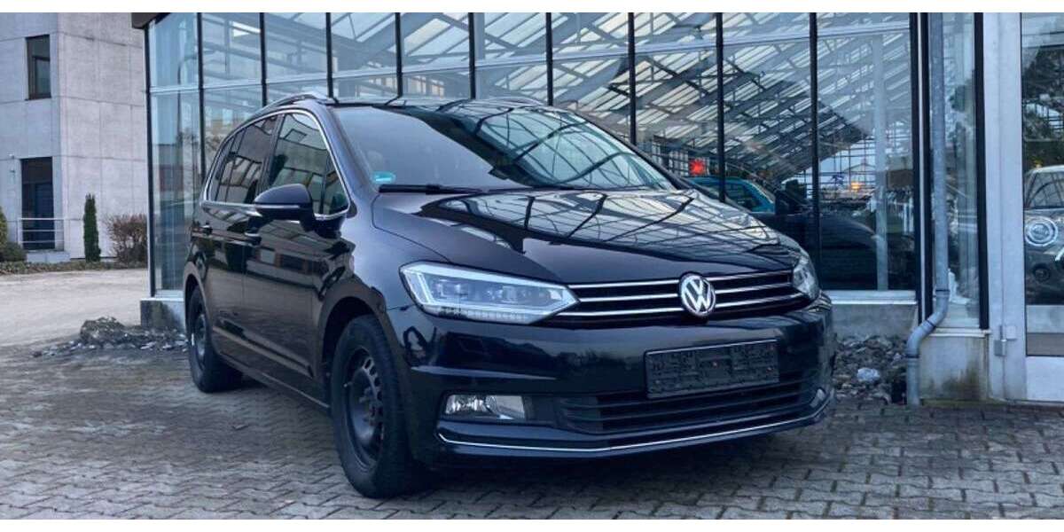 VW Touran 162.000 km 19.680 &euro; Neu-Ulm 89231