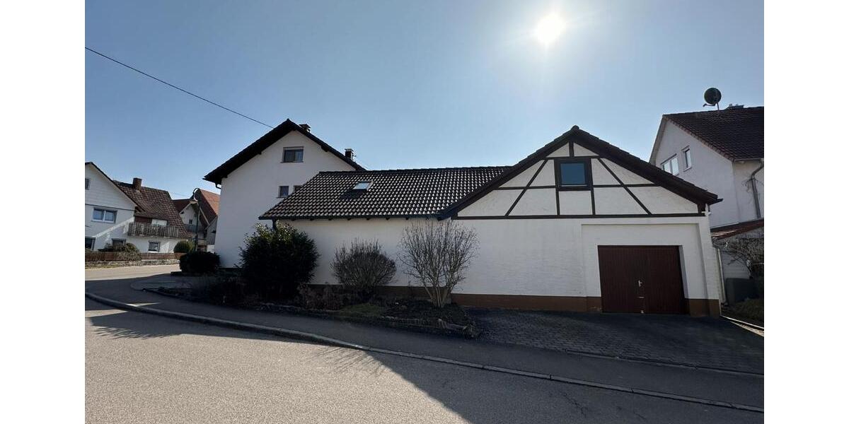 Mehrfamilienhaus, Wohnhaus Blaustein - 6.5 Zimmer, 211 m&sup2;, 485.000&euro; | Angebot:26235047