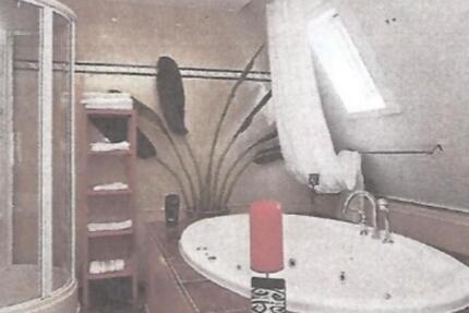 Altbauwohnung Maisonette 2.5 zimmer