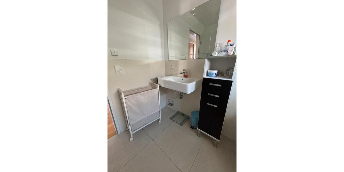 Etagenwohnung Ulm - 3 Zimmer, 93 m&sup2;, 1.620&euro; | Angebot:26686285