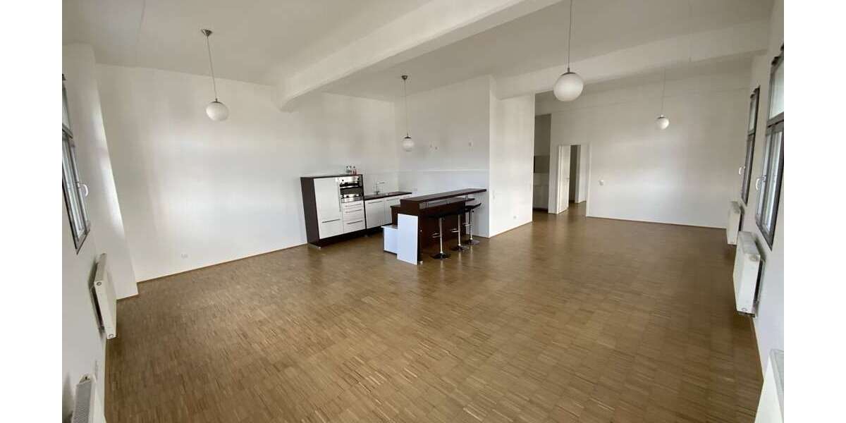 Etagenwohnung Ulm Weststadt - 2 Zimmer, 97 m&sup2;, 995&euro; | Angebot:26928766