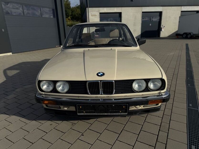 320