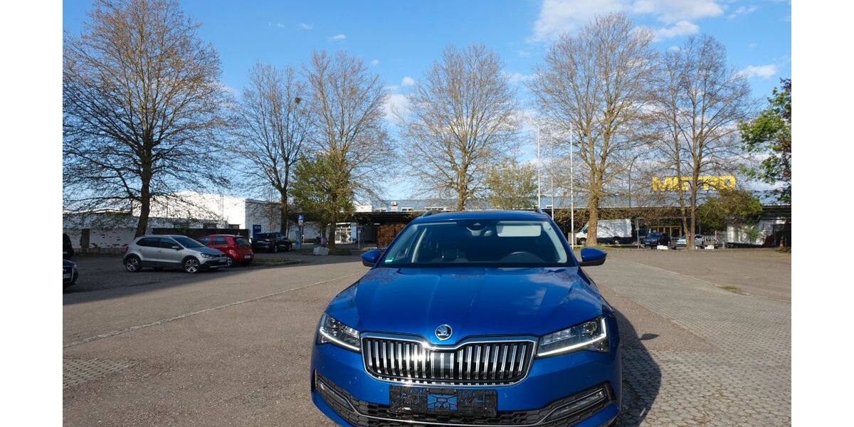 Skoda Superb 217.000 km 16.999 &euro; Neu-Ulm 89231