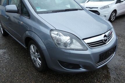 Opel Zafira 169.000 km 3.980 € Neu-Ulm 89231