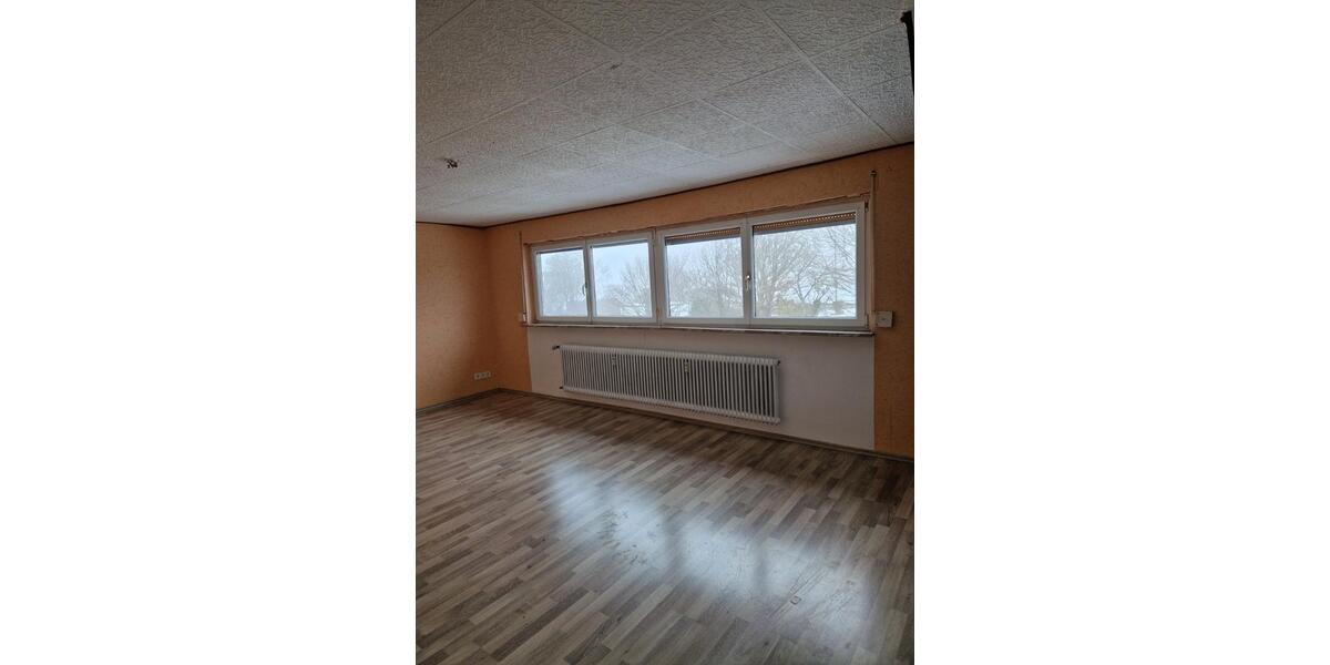 Dachgeschoßwohnung Ulm Donautal - 3 Zimmer, 88 m&sup2;, 900&euro; | Angebot:24813407