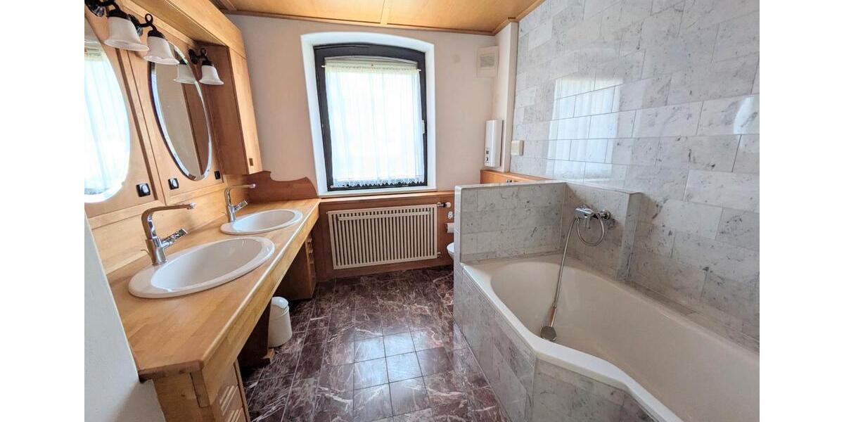 Maisonettenwohnung Elchingen Oberelchingen - 5 Zimmer, 95 m&sup2;, 1.240&euro; | Angebot:26234767