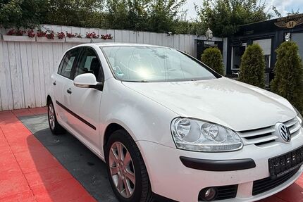 VW Golf 200.000 km 2.750 &euro; Ichenhausen 89335