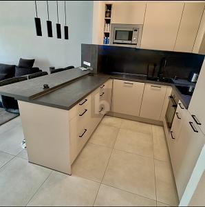 FELDRAND: MODERN, RUHIG & MIT BALKON - Etagenwohnung Laichingen | Angebot:27078737