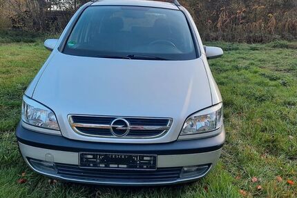 Opel Zafira 54.000 km 5.600 &euro; Ettenbeuren 89358