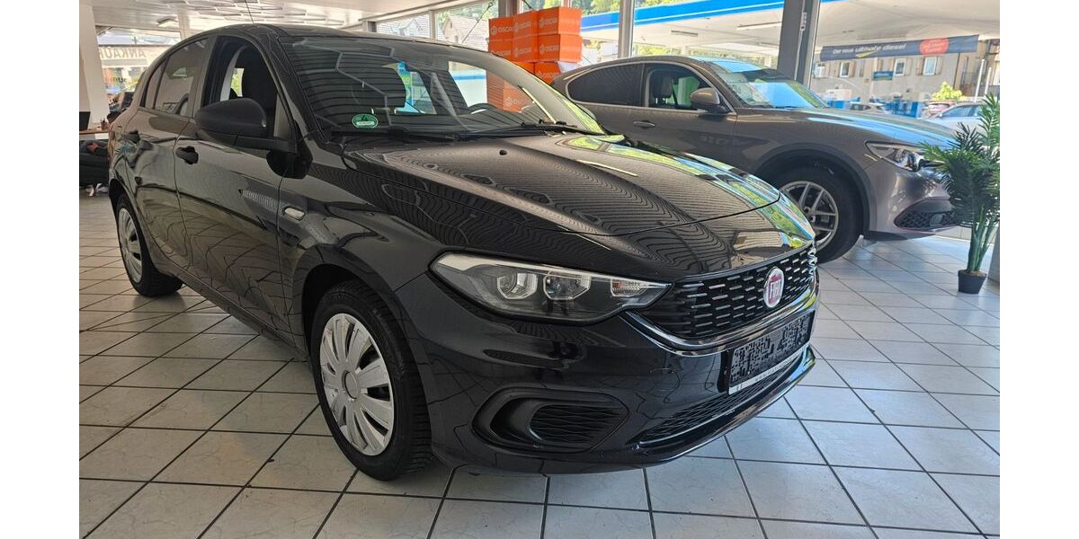 Fiat Tipo 85.000 km 9.799 &euro; Geislingen an der Steige 73312