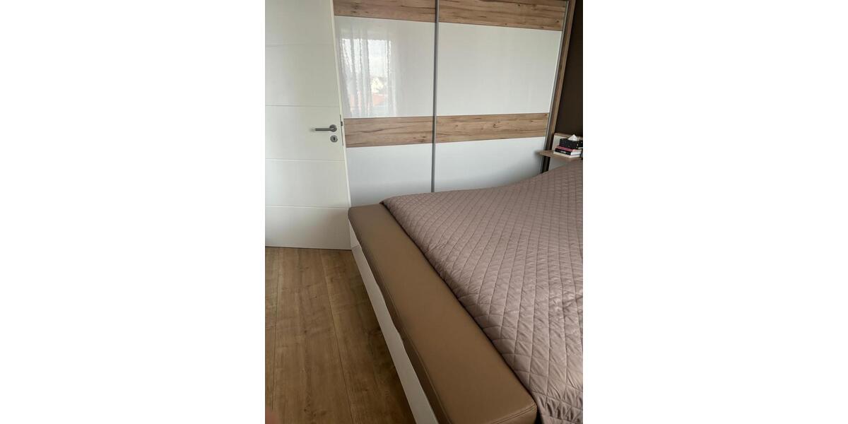 Etagenwohnung Weißenhorn - 4.5 Zimmer, 116 m&sup2;, 1.350&euro; | Angebot:24791253