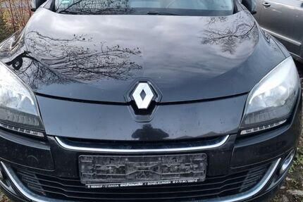 Renault Megane 226.000 km 2.999 € Elchingen 89275