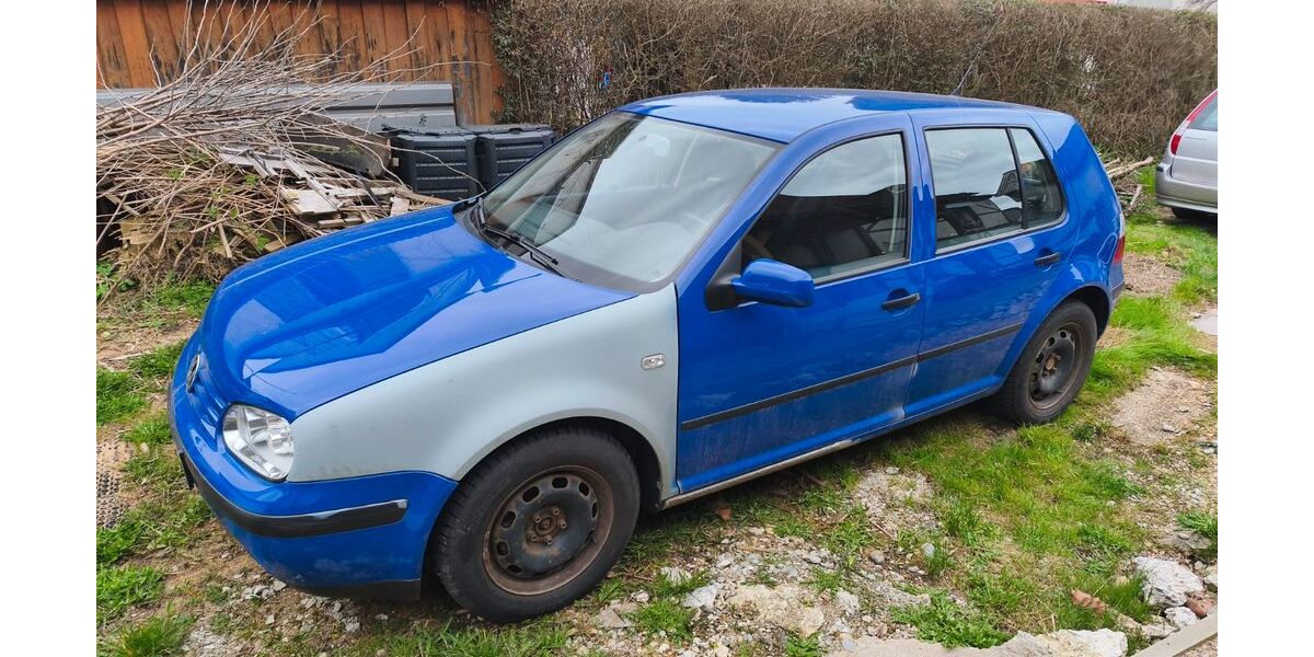 VW Golf 141.608 km 1.800 &euro; Gerstetten 89547