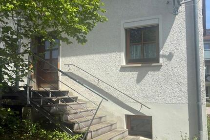 Haus Rottenacker - 4 Zimmer, 80 m&sup2;, 750&euro; | Angebot:26396219