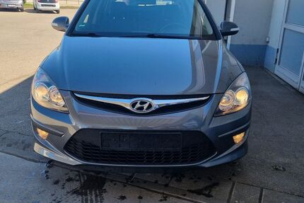 Hyundai i30 150.865 km 4.450 &euro; Neu-Ulm 89231