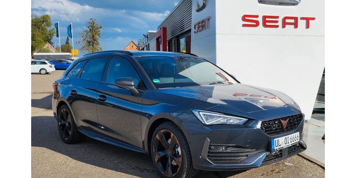 Cupra Leon 4.500 km 35.790 € Weidenstetten 89197