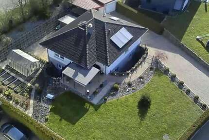 Haus Laupheim (Untersulmetingen) - 6 Zimmer, 160 m&sup2;, 660.000&euro; | Angebot:26856497