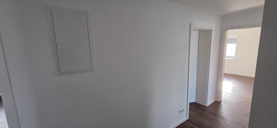 Etagenwohnung Blaustein - 4 Zimmer, 85 m&sup2;, 1.300&euro; | Angebot:26133498