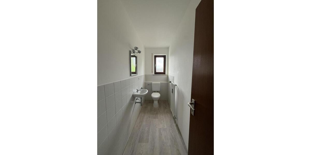Etagenwohnung Günzburg - 3 Zimmer, 107 m&sup2;, 1.100&euro; | Angebot:26477255