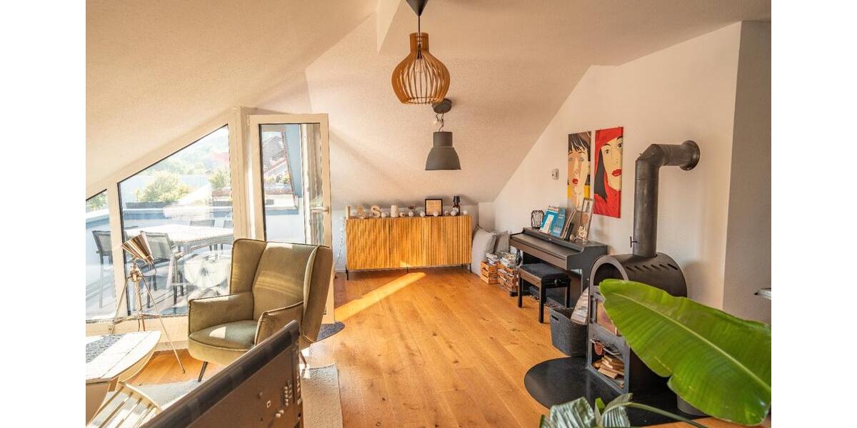 Dachgeschoßwohnung Blaustein - 3.5 Zimmer, 97 m&sup2;, 375.000&euro; | Angebot:27232991