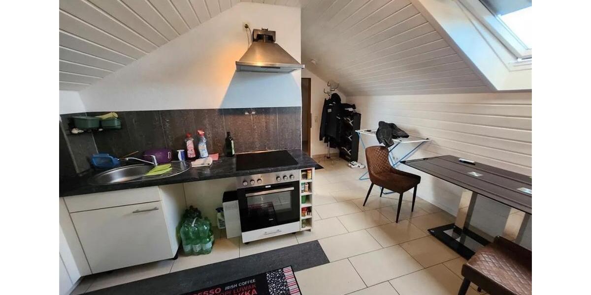 Dachgeschoßwohnung Ehingen (Donau) - 4 Zimmer, 64 m&sup2;, 160.000&euro; | Angebot:26673447