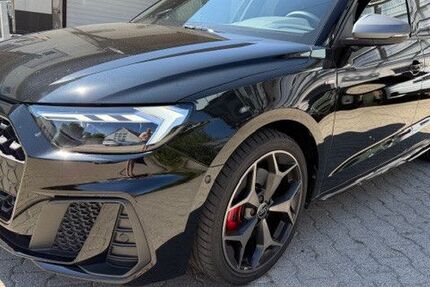 Audi A1 9.894 km 32.963 &euro; Ulm 89079