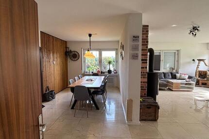 Wohnung Vöhringen - 6 Zimmer, 150 m&sup2;, 1.700&euro; | Angebot:26348848