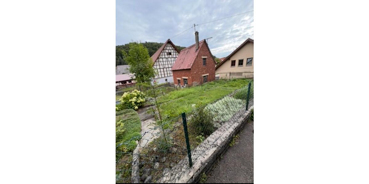 Mehrfamilienhaus, Wohnhaus Schelklingen - 6 Zimmer, 148 m&sup2;, 210.000&euro; | Angebot:27121573