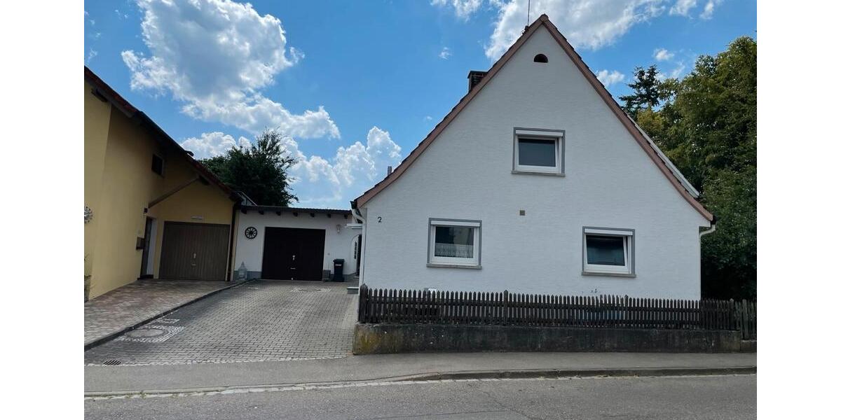 Einfamilienhaus Pfaffenhofen an der Roth - 4 Zimmer, 97 m&sup2;, 1.300&euro; | Angebot:25654870