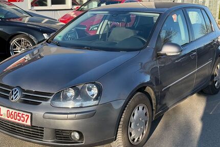 VW Golf 200.000 km 3.200 &euro; Oberdischingen 89610