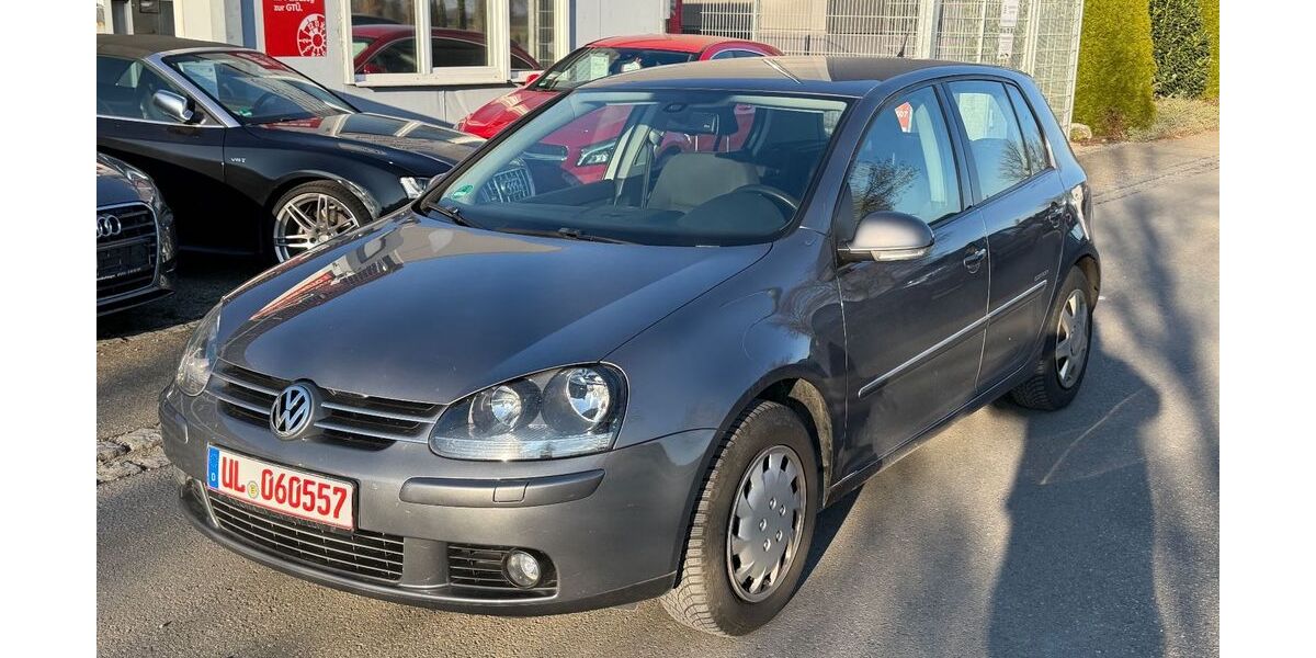 VW Golf 200.000 km 3.200 &euro; Oberdischingen 89610