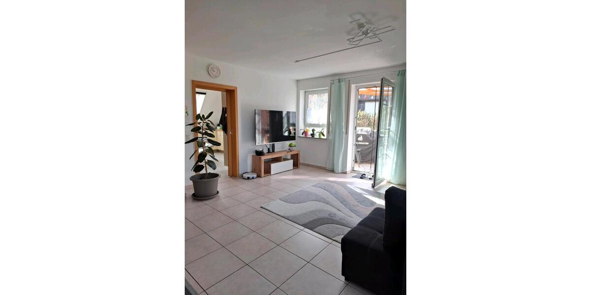 Dachgeschoßwohnung Bibertal - 5 Zimmer, 149 m&sup2;, 1.050&euro; | Angebot:26241905