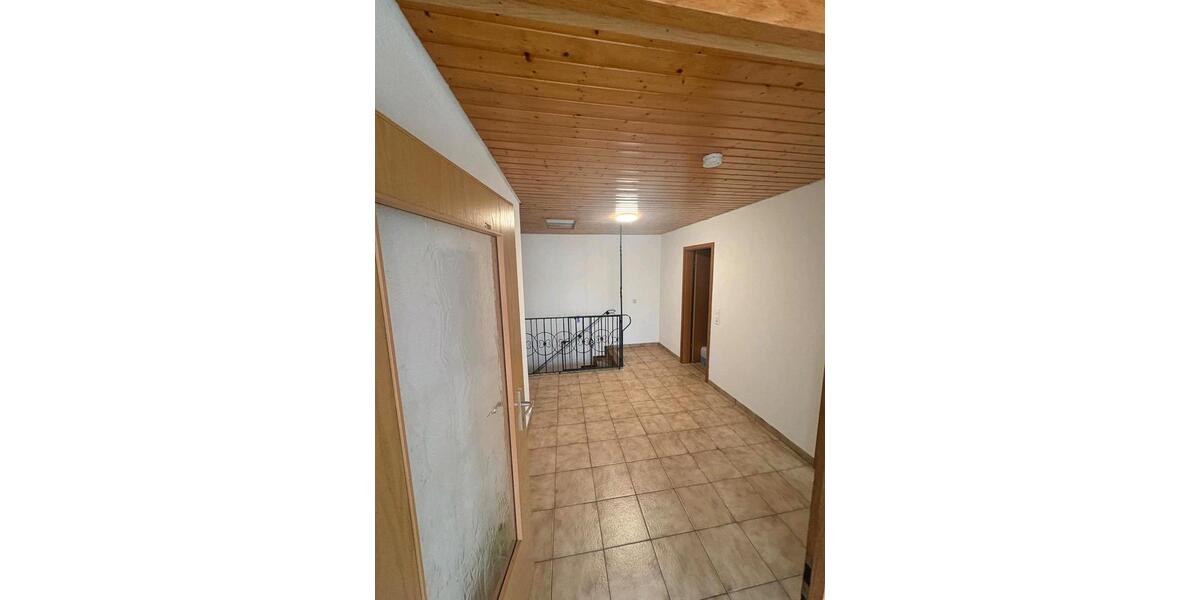 Bungalow Ulm Donautal - 10 Zimmer, 279 m&sup2;, 649.000&euro; | Angebot:24574567