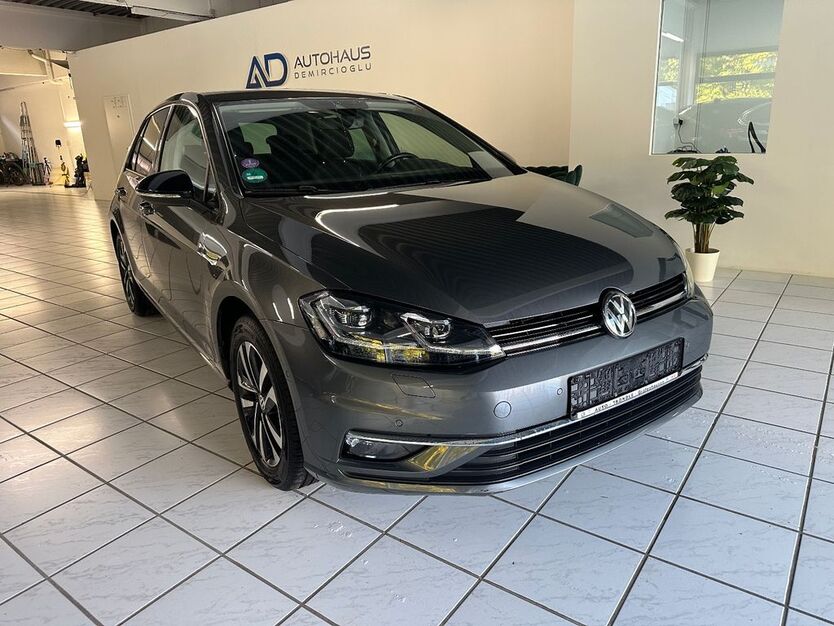 VW Golf 94.000 km 16.990 € Schelklingen 89601