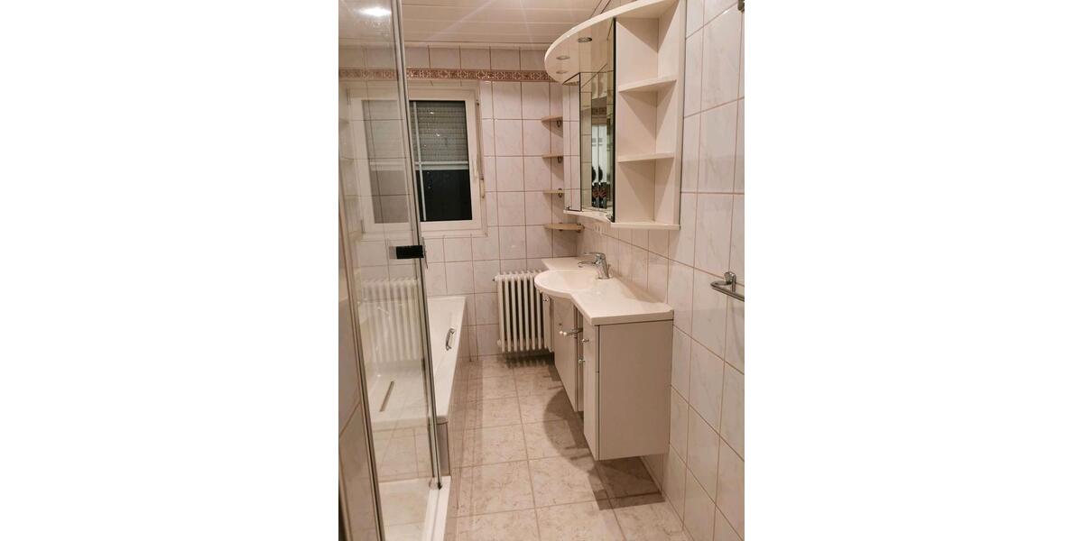 Etagenwohnung Niederstotzingen - 3 Zimmer, 81 m&sup2;, 950&euro; | Angebot:26681923