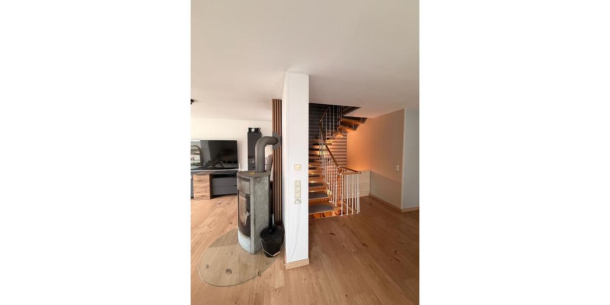 Doppelhaushälfte Burgrieden - 5 Zimmer, 140 m&sup2;, 550.000&euro; | Angebot:26697387
