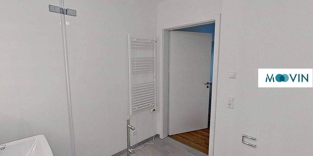 Exklusive 2-Zimmer-Wohnung mit Balkon und EBK im 