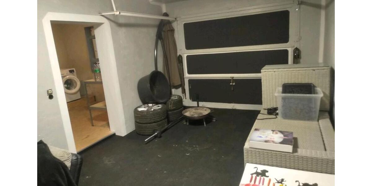 Etagenwohnung Illertissen - 4.5 Zimmer, 105 m&sup2;, 1.400&euro; | Angebot:26635837