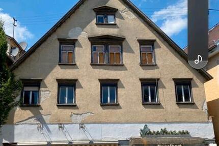 Haus Geislingen an der Steige - 10 Zimmer, 256 m&sup2;, 2.500&euro; | Angebot:26125613