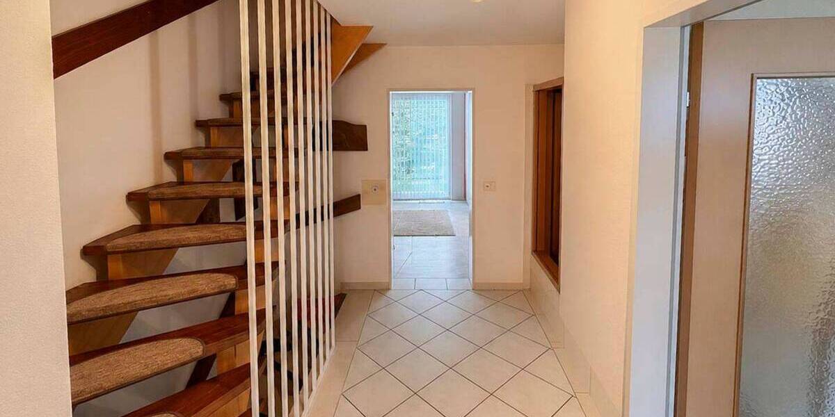 Einfamilienhaus Neu-Ulm Pfuhl - 5 Zimmer, 425.000&euro; | Angebot:26909945