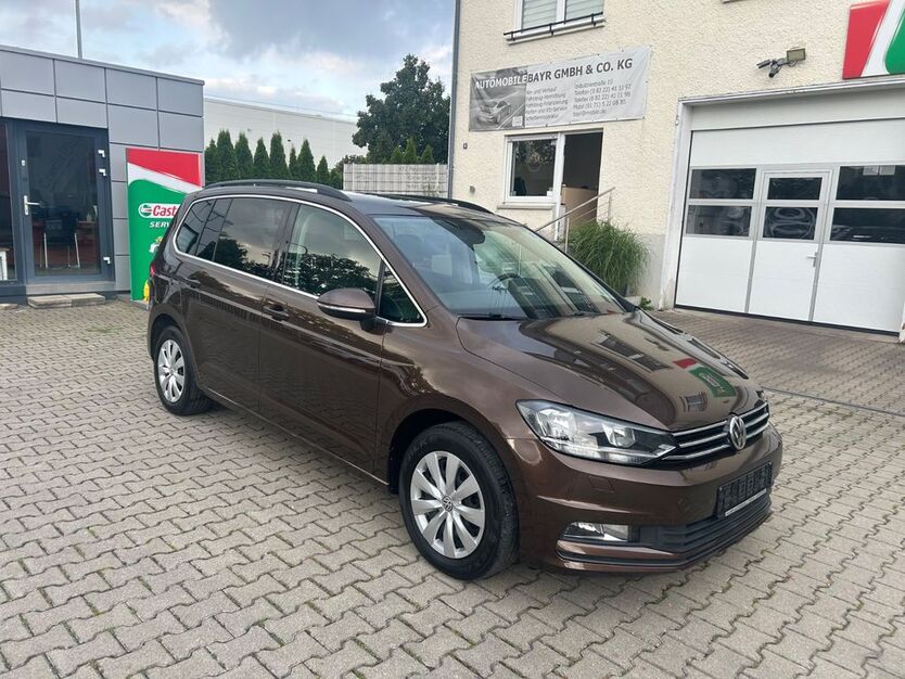 VW Touran 105.000 km 17.900 € Burgau 89331